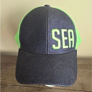 Seattle Seahawks Lady 12 Baseball Hat
